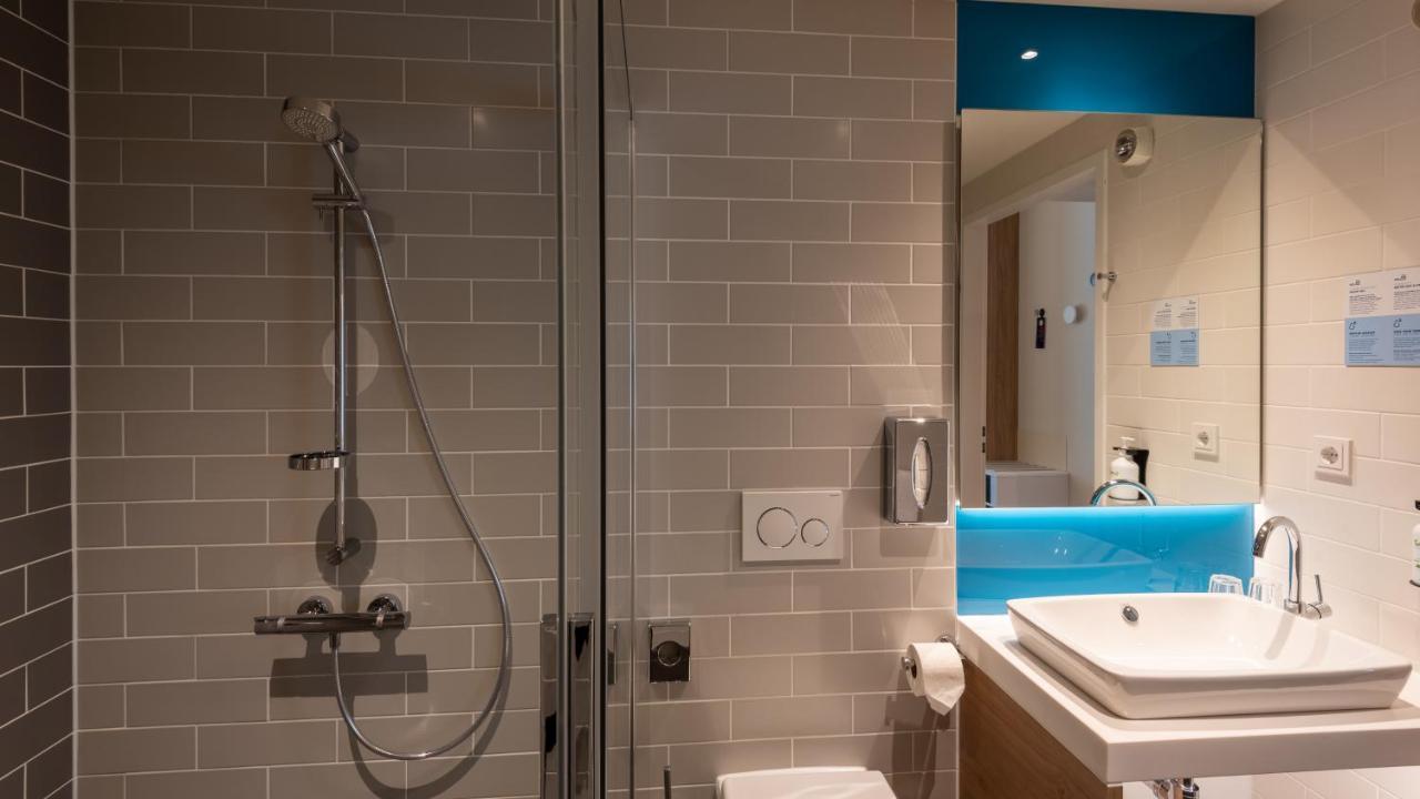 Holiday Inn Express - Munich North By Ihg ภายนอก รูปภาพ