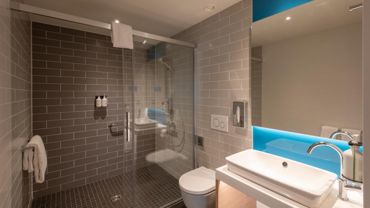 Holiday Inn Express - Munich North By Ihg ภายนอก รูปภาพ